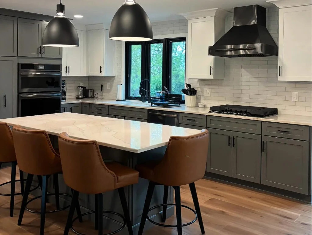 Luxurious Kitchen Remodeling - StoneBridge Renovations
